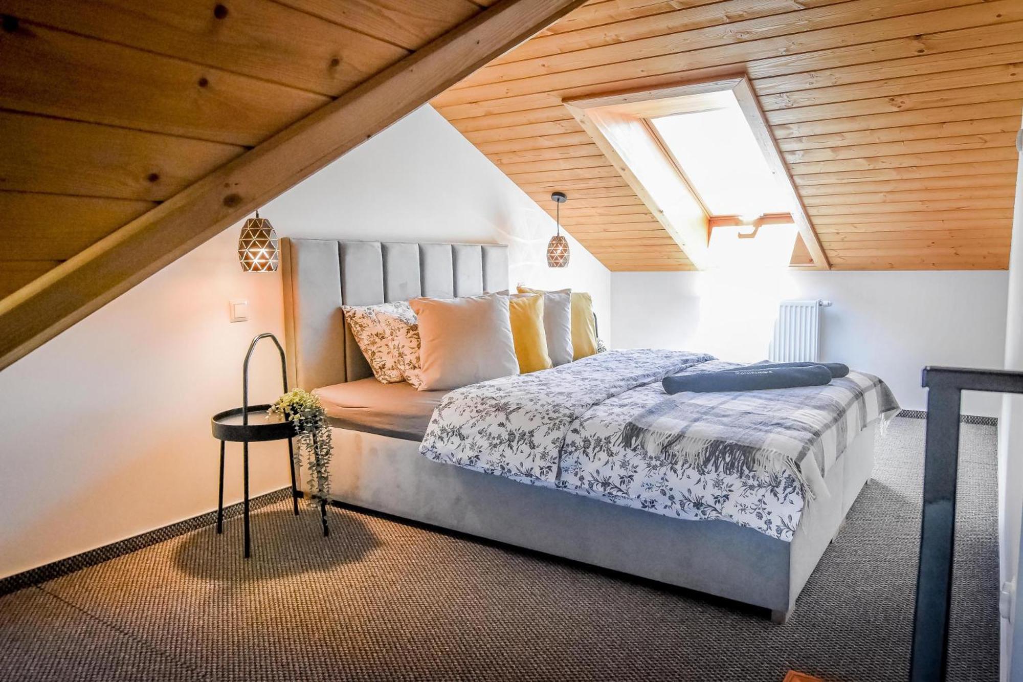 Podtatrzanskie Apartamenty Nowy Targ Exterior foto