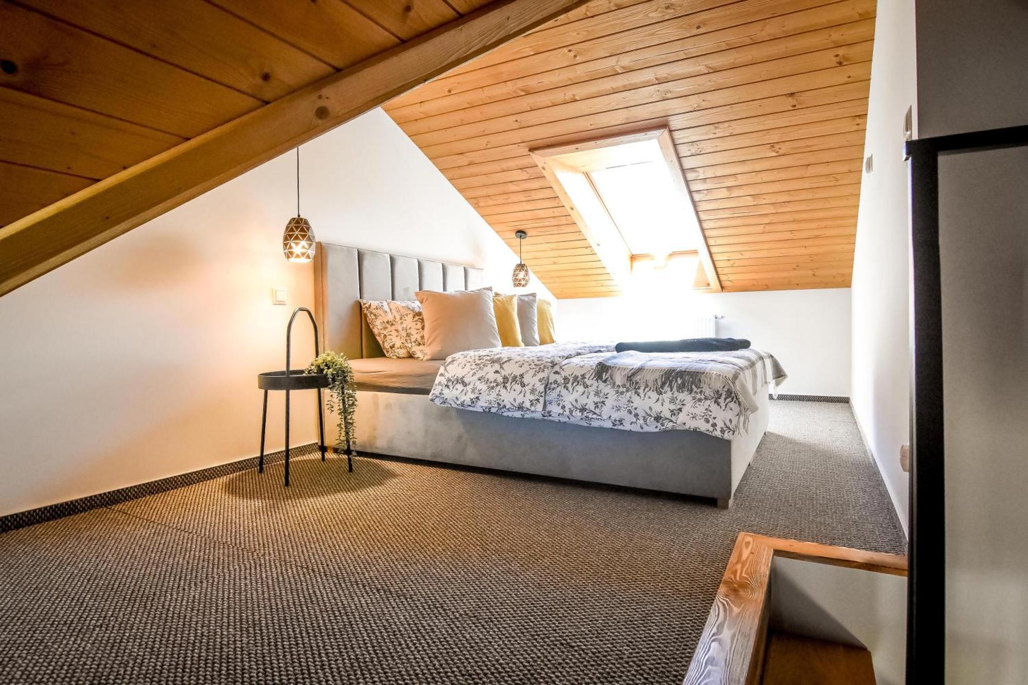 Podtatrzanskie Apartamenty Nowy Targ Exterior foto