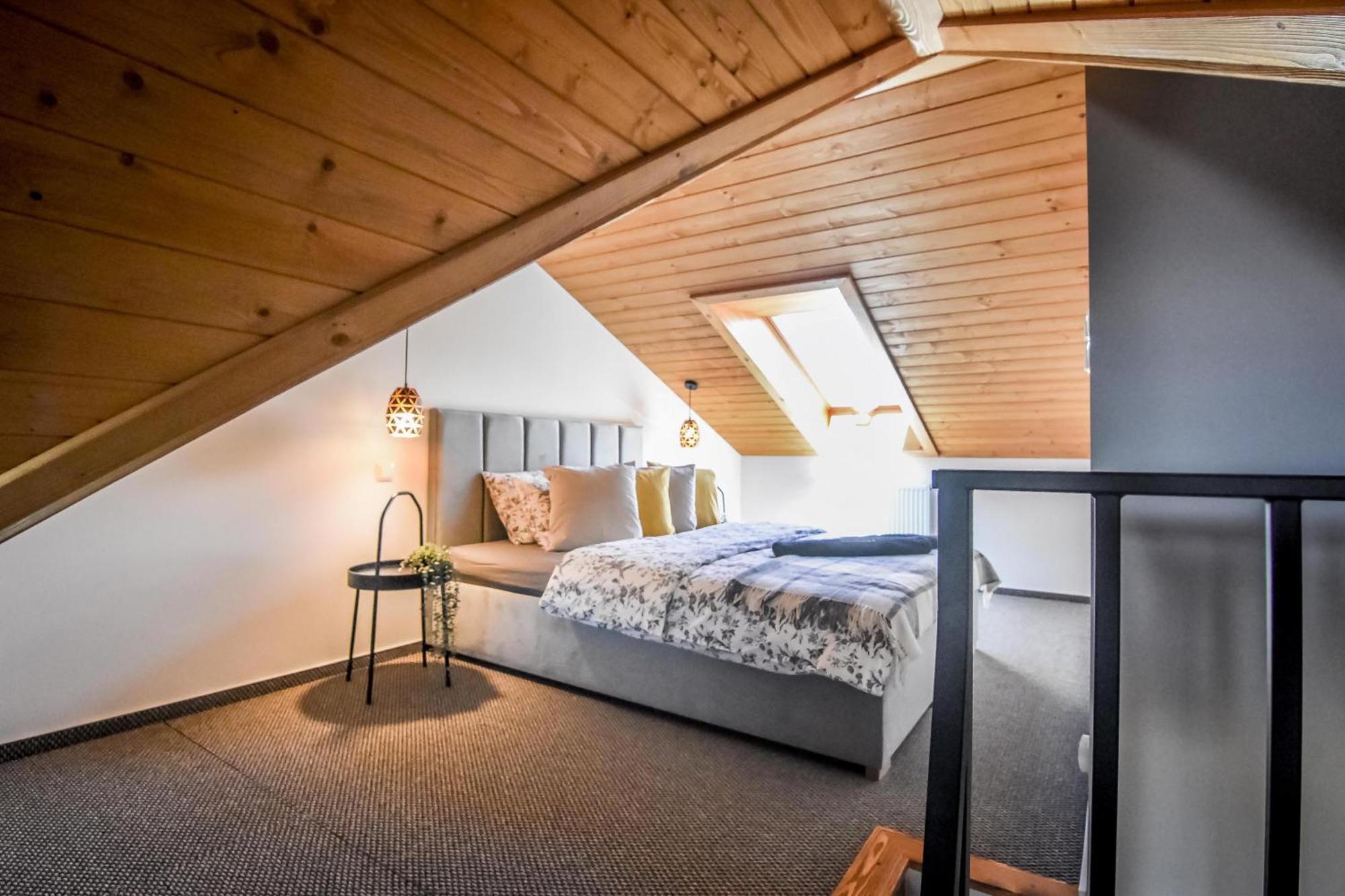 Podtatrzanskie Apartamenty Nowy Targ Exterior foto