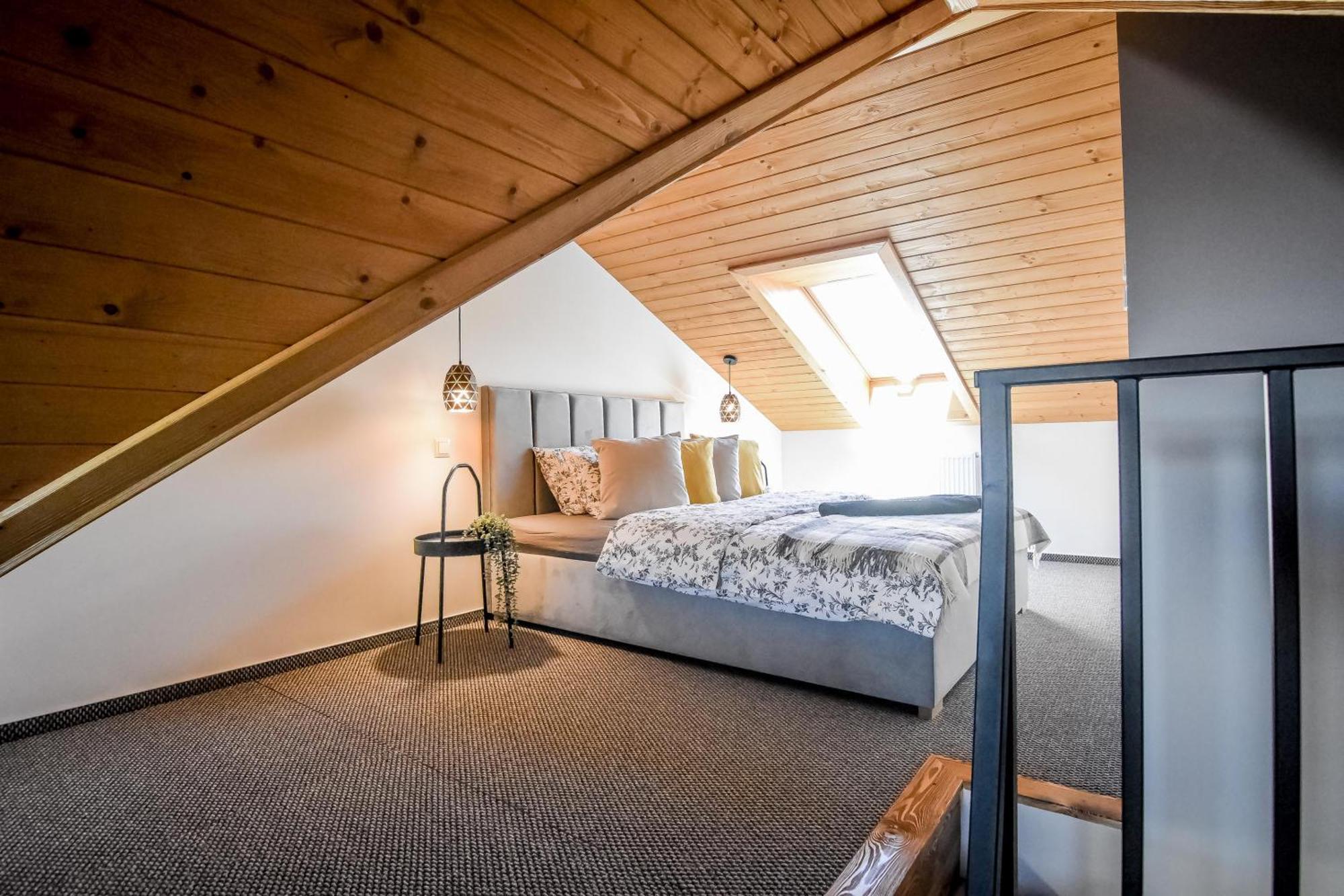 Podtatrzanskie Apartamenty Nowy Targ Exterior foto